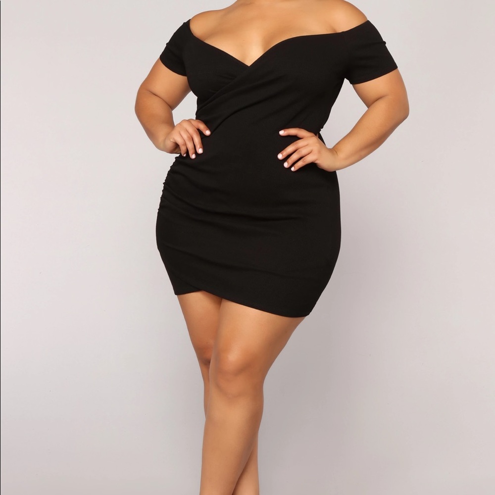Brand new sized 3x Fashion Nova mini dress tags are still attached